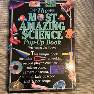 The Most Amazing Science Pop Up Book pop-up magnet compass camera Ages 9+ EUC